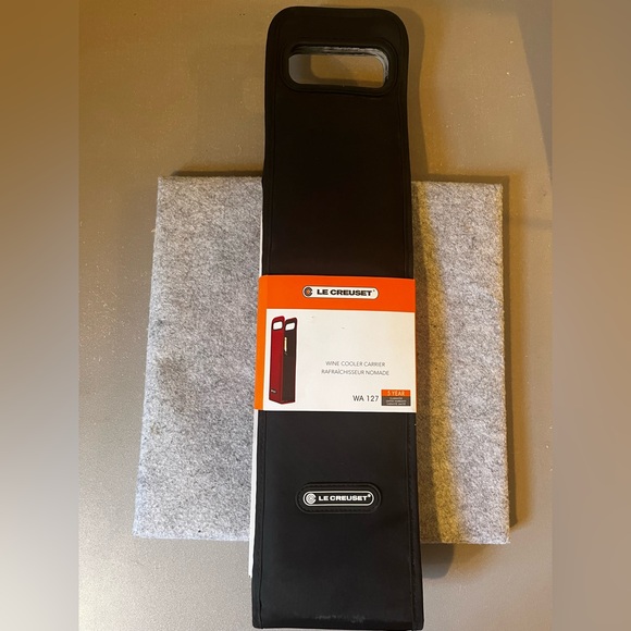 Le Creuset Black Wine Cooler Sleeve - Picture 1 of 7